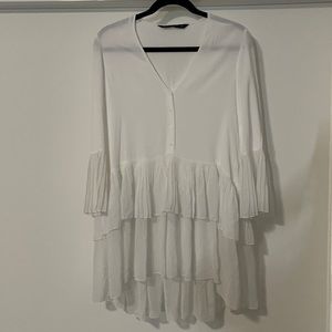 ZARA. Size XS. White.